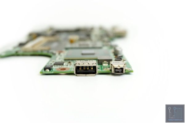 Board Dell Latitude XT U7700 Parte: 0Y038C Ref: CLDLXTU7700 - Image 3