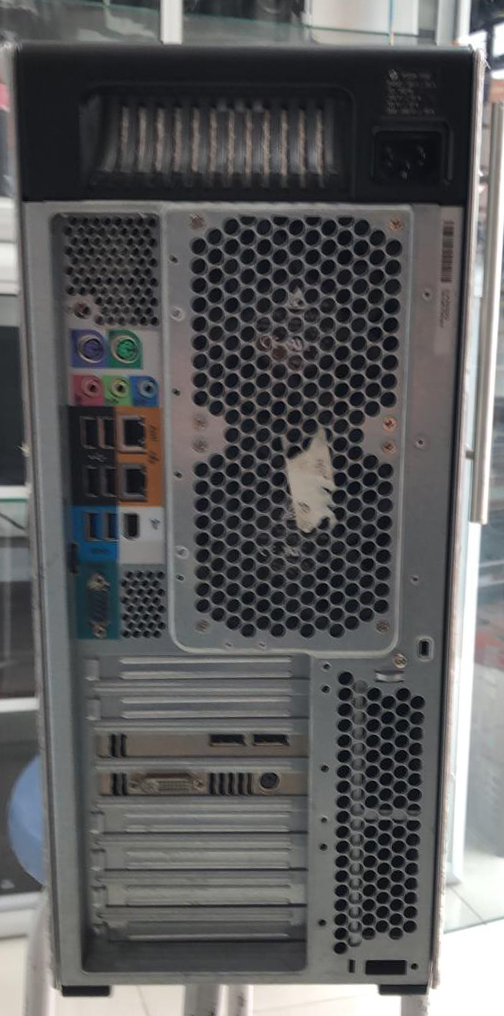 Servidor Workstation Hp z820 Intel Xeon E5 Ref CLHPWKNZ820